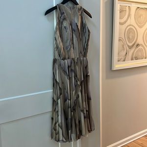 Ralph Lauren Collection Purple Label. size 6 dress. NWT.